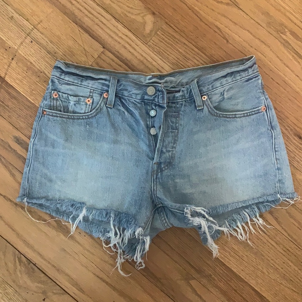 Levi’s Cutoff Shorts
